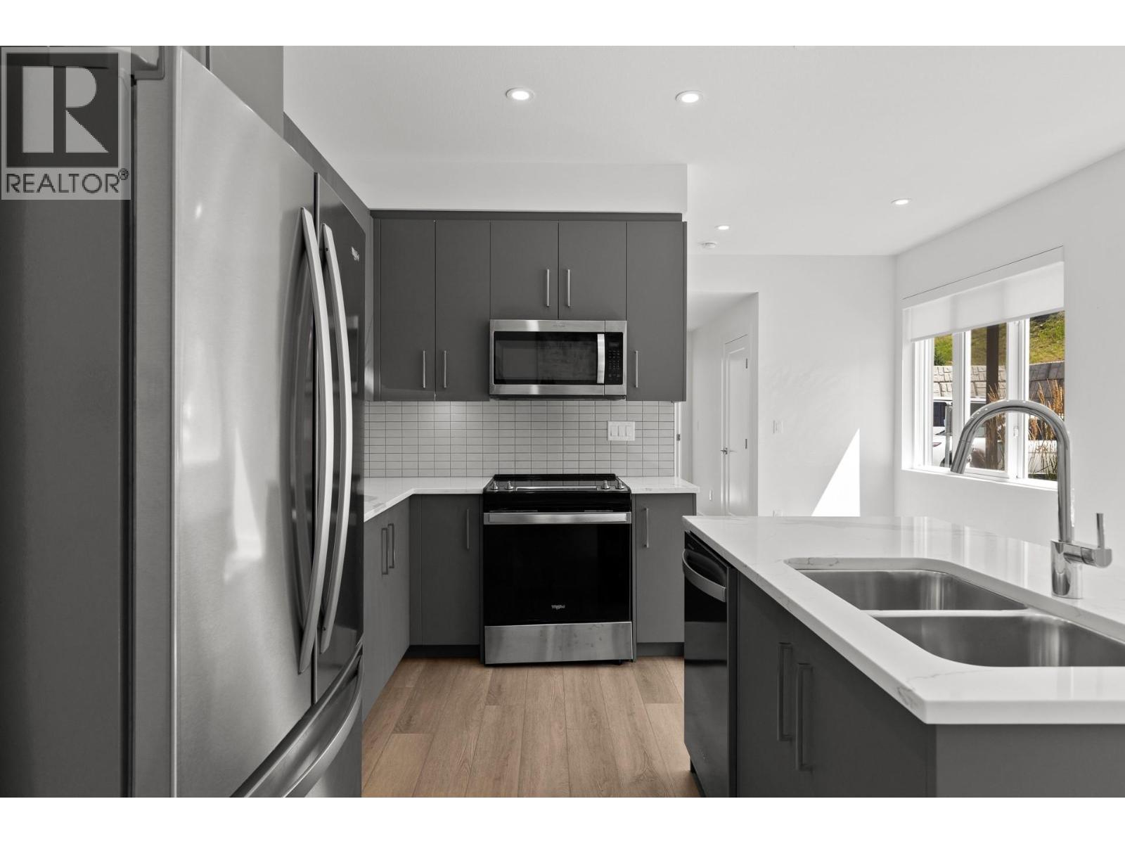 3434 Mckinley Beach Drive Unit# 103, Kelowna, British Columbia  V1V 0H3 - Photo 11 - 10394207