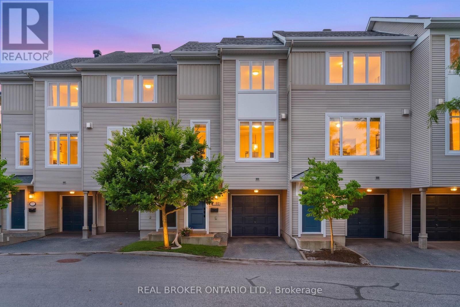88 SONGBIRD PRIVATE, Ottawa