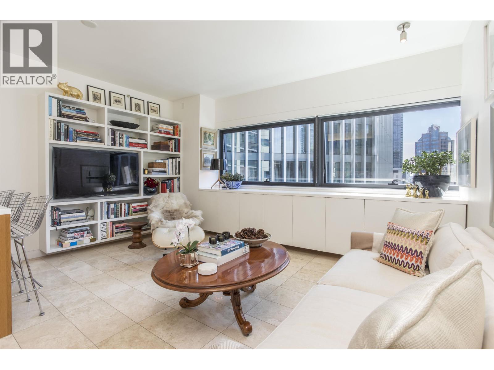 1906 838 W HASTINGS STREET