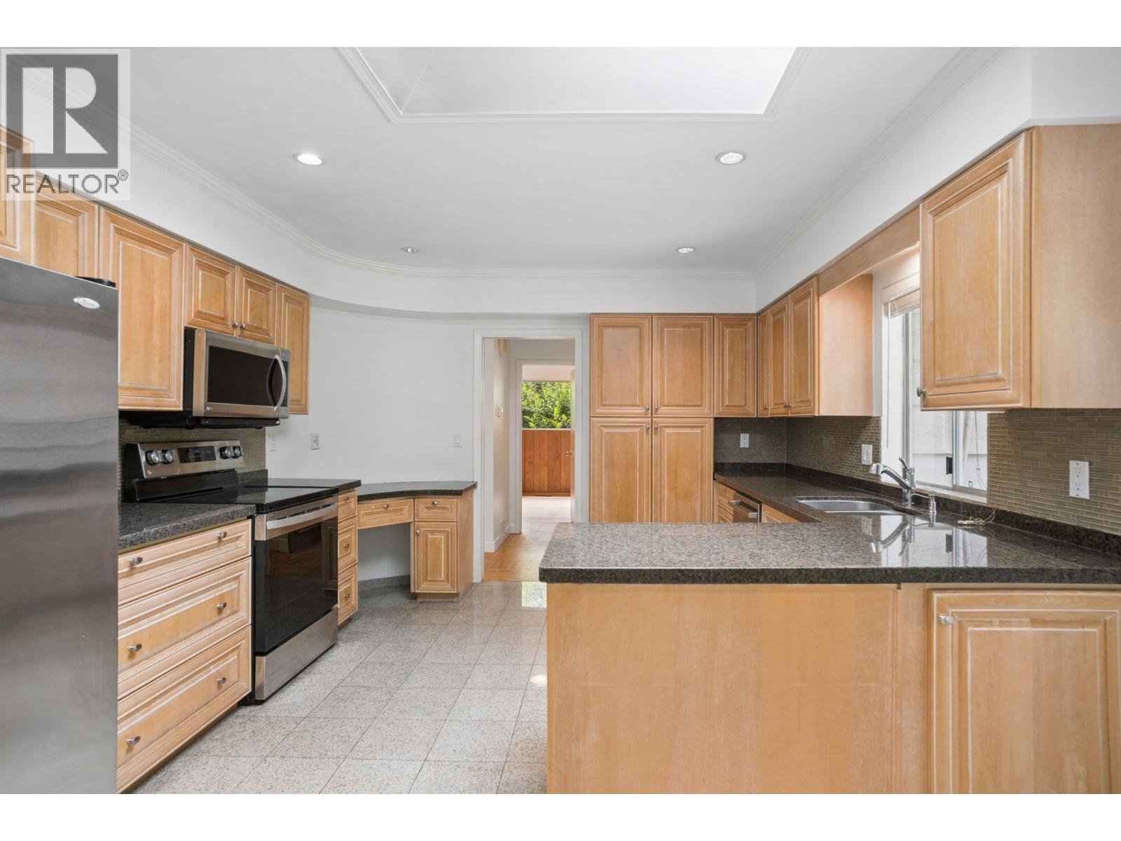 1211 Chartwell Drive, West Vancouver, British Columbia V7S 2R1 - Photo 13 - R3144749