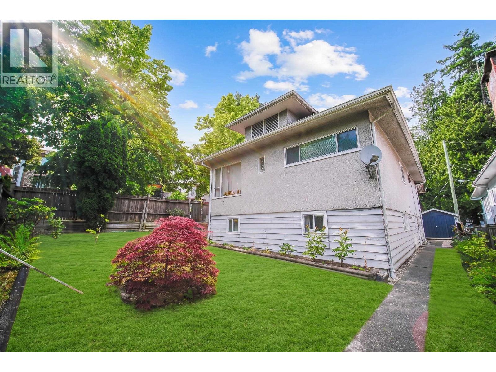 1807 E 38TH AVENUE, Vancouver, British Columbia