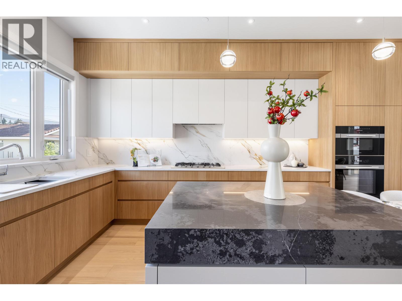 840 E 14th Street, North Vancouver, British Columbia  V7L 2P6 - Photo 13 - R3144771