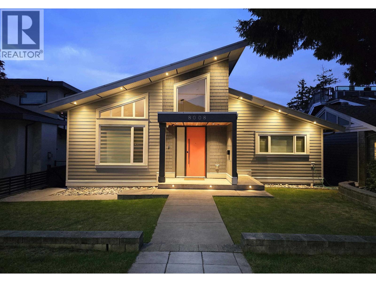8008 13th Avenue, Burnaby, British Columbia V3N 2G2 - Photo 37 - R3144802