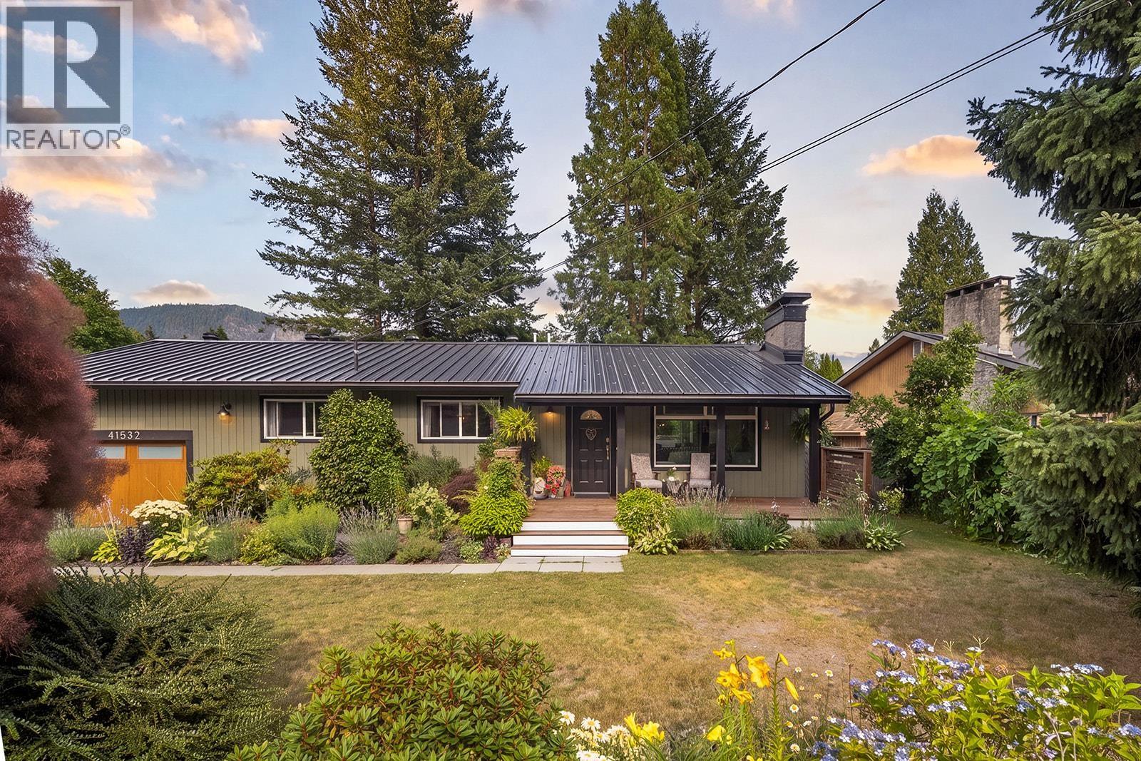 41532 RAE ROAD, squamish, British Columbia