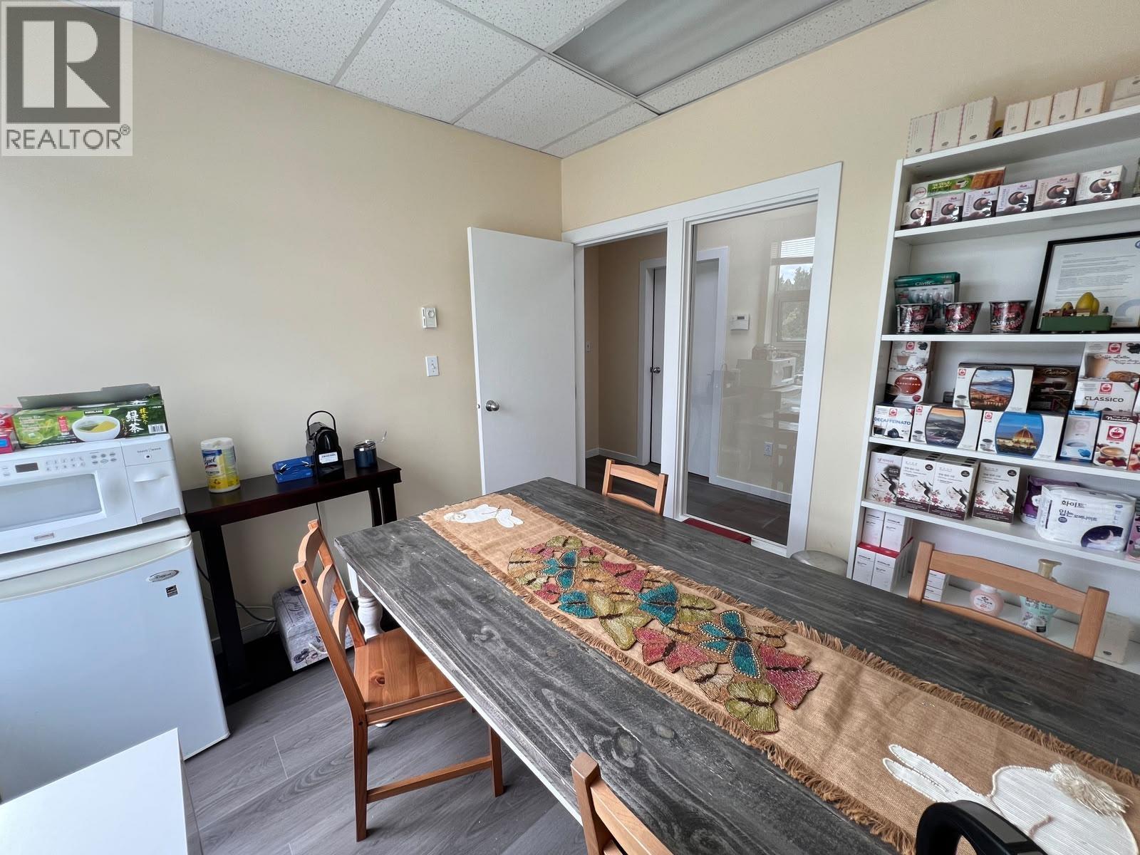 2f 101-3823 Henning Drive, Burnaby, British Columbia  V5C 6P3 - Photo 5 - C8080305