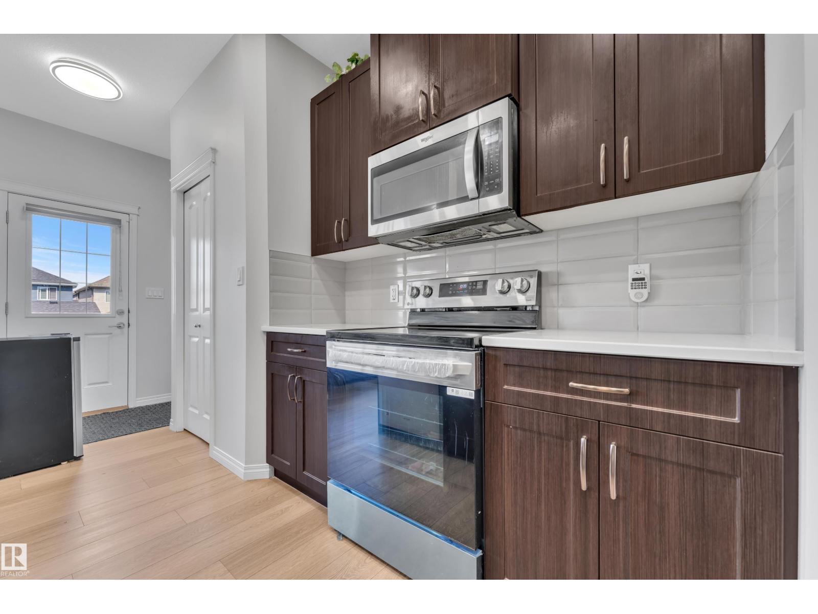2246 54 St SW, Edmonton, Alberta  T6X 2X7 - Photo 12 - E4498036