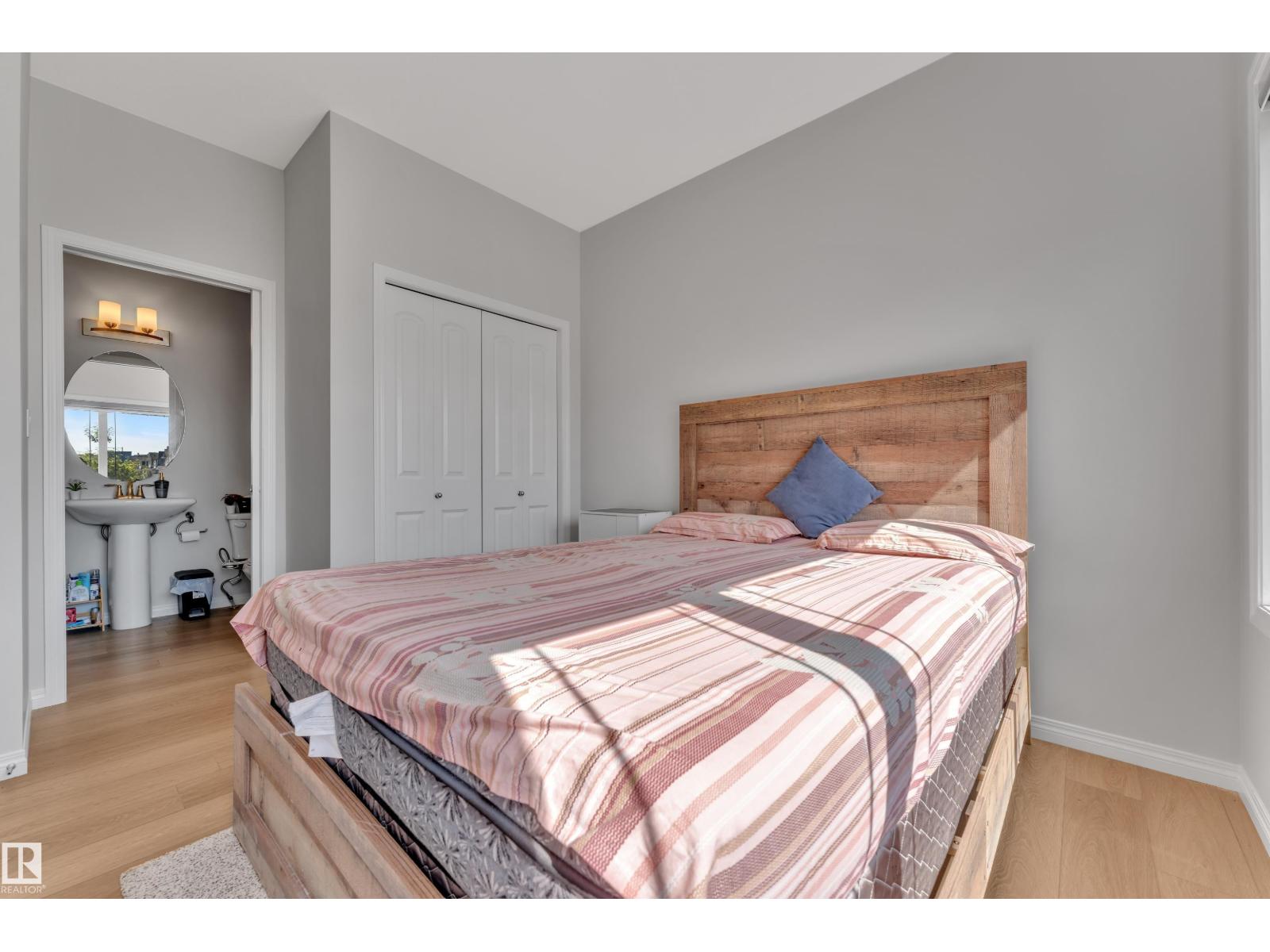 2246 54 St SW, Edmonton, Alberta  T6X 2X7 - Photo 8 - E4498036