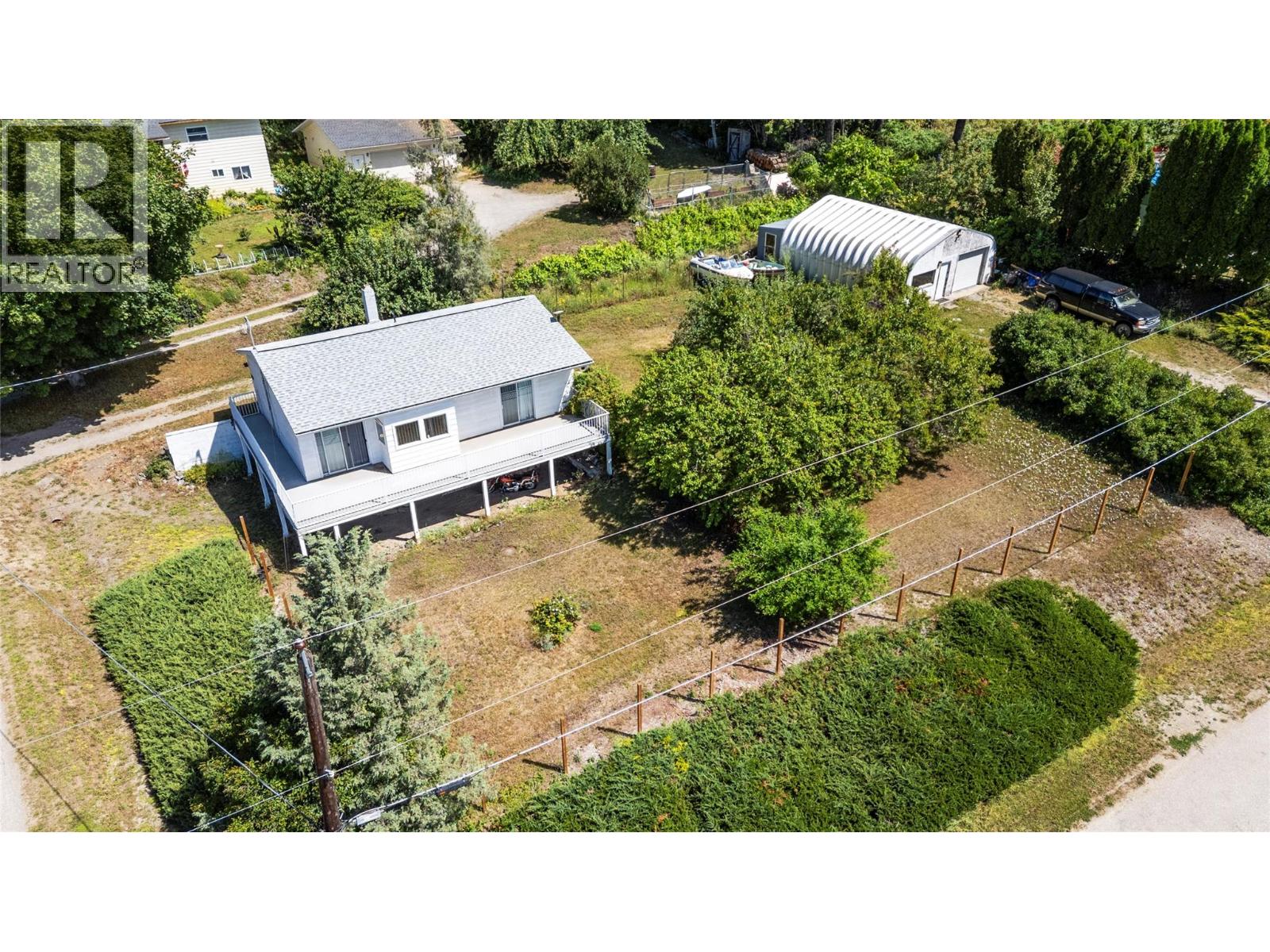 538 Begbie Road, Tappen, British Columbia  V0E 2X1 - Photo 4 - 10393119