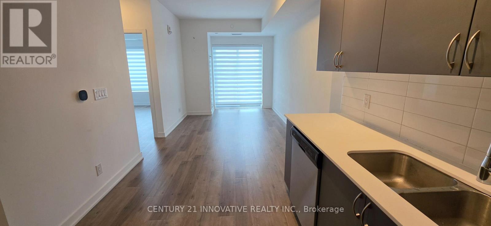 313 - 56 Lakeside Terrace, Barrie, Ontario  L4M 7B9 - Photo 4 - S13546420