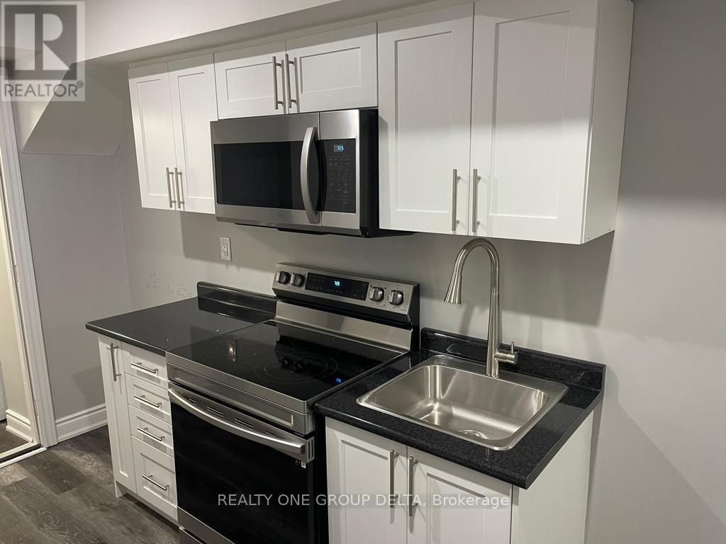 6 Quinton (Upper Level) Ridge, Brampton, Ontario L6Y 0E3 - Photo 10 - W13546444