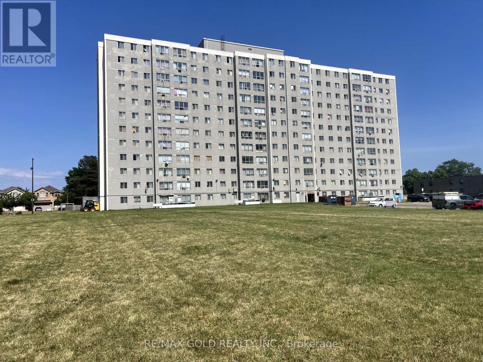 815 - 50 Lotherton Pathway, Toronto, Ontario  M6B 2G8 - Photo 25 - W13546464