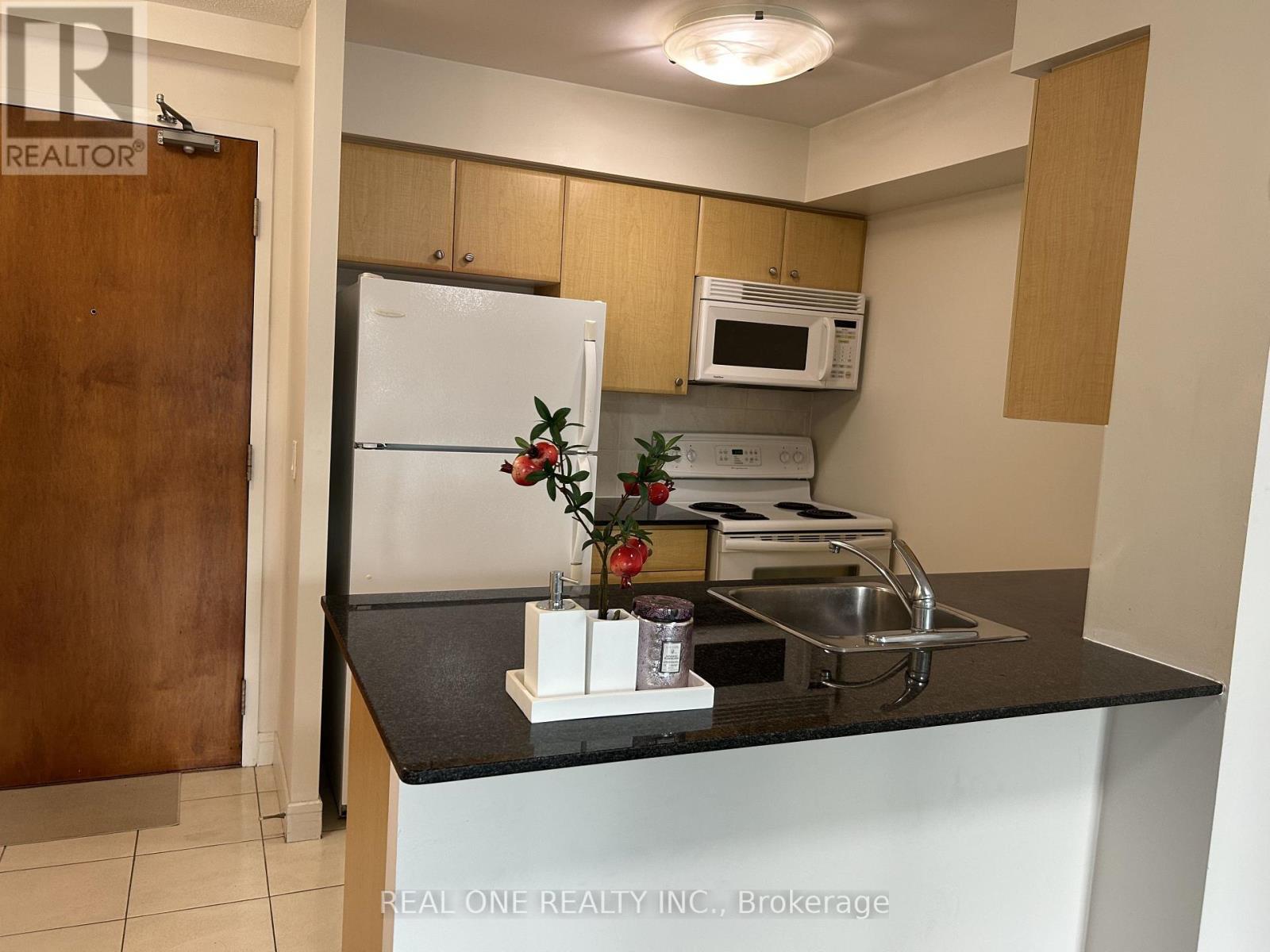 1607 - 31 Bales Avenue, Toronto, Ontario  M2N 7L6 - Photo 2 - C13420406
