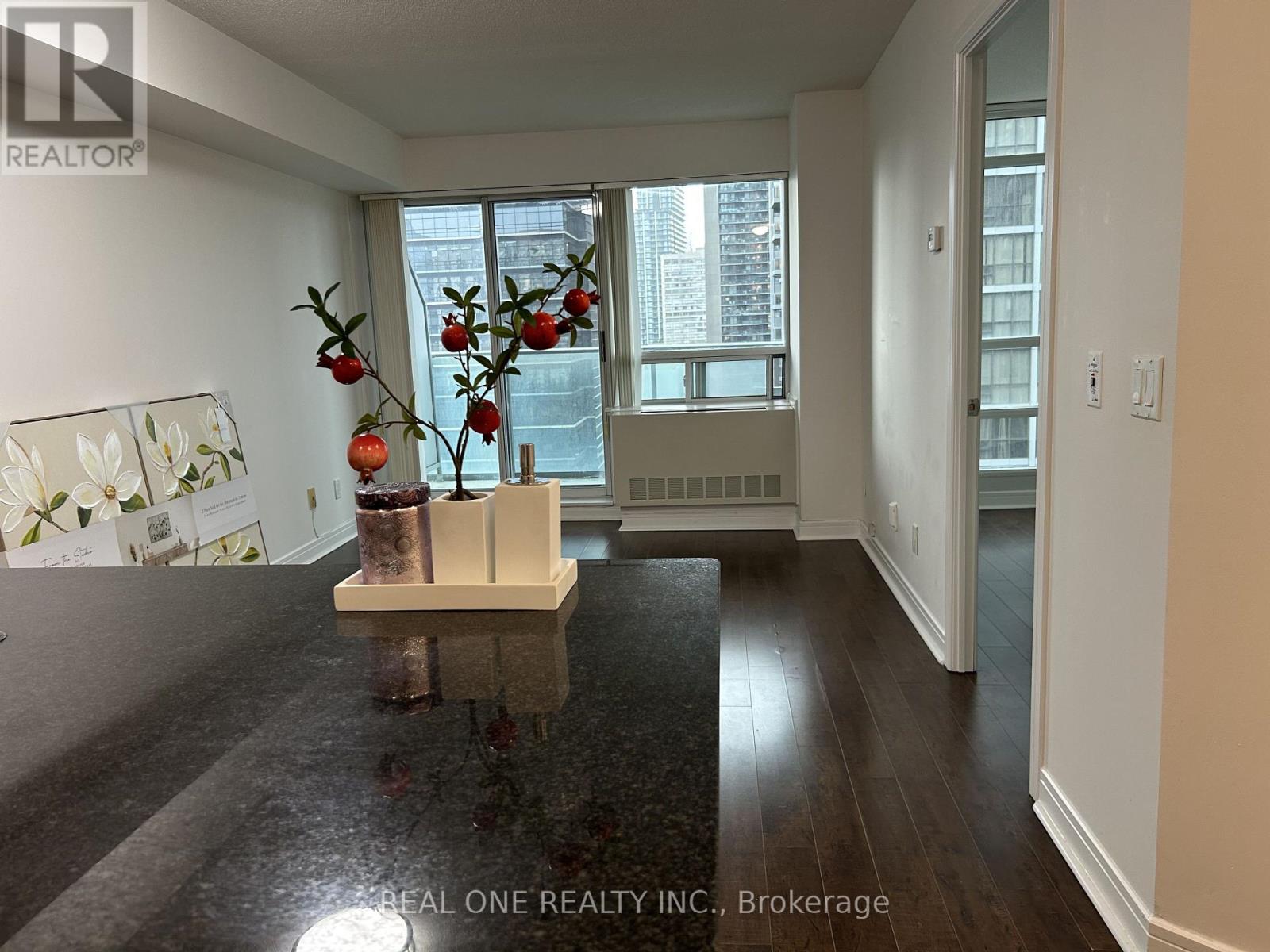 1607 - 31 Bales Avenue, Toronto, Ontario  M2N 7L6 - Photo 8 - C13420406