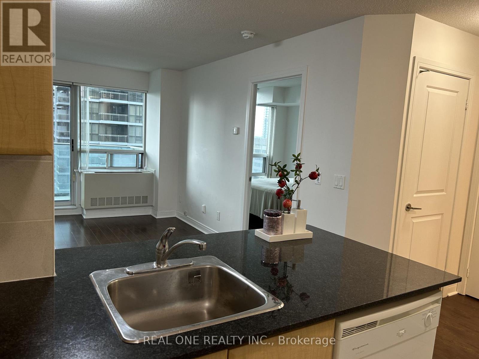 1607 - 31 Bales Avenue, Toronto, Ontario  M2N 7L6 - Photo 9 - C13420406