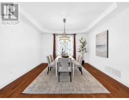22 MCCOMBE LANE, Vaughan, Ontario