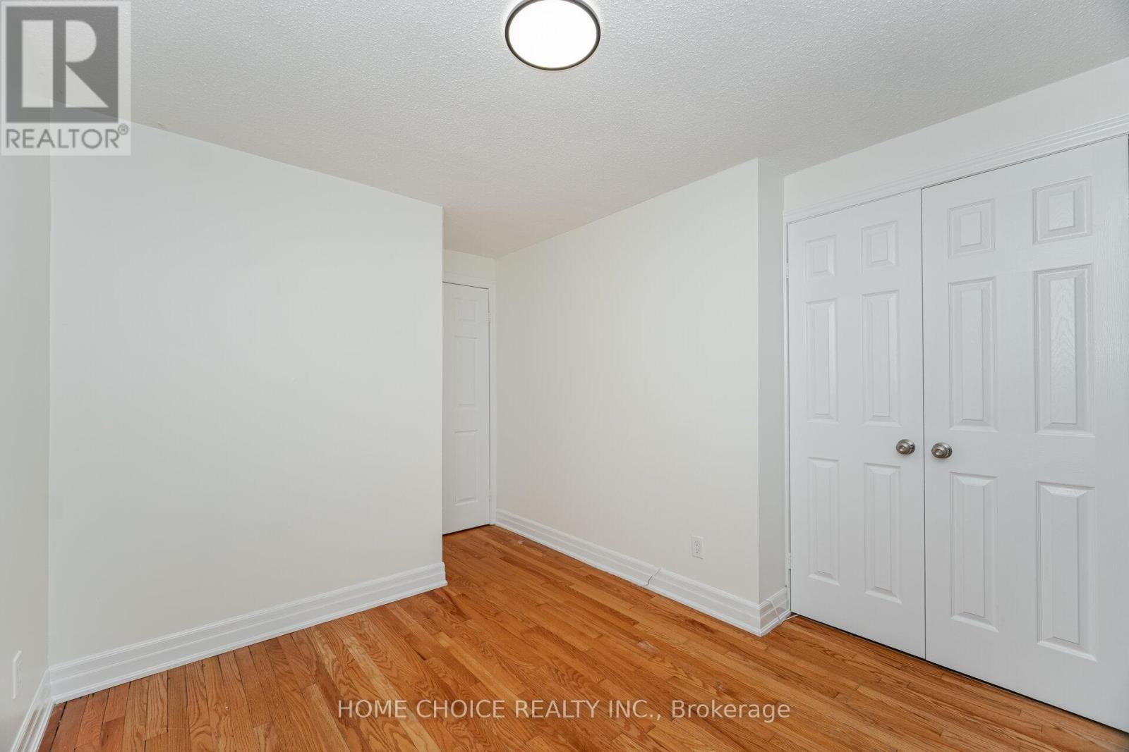 2 Hunt Club Drive, Brampton, Ontario  L6S 1S2 - Photo 23 - W13507906
