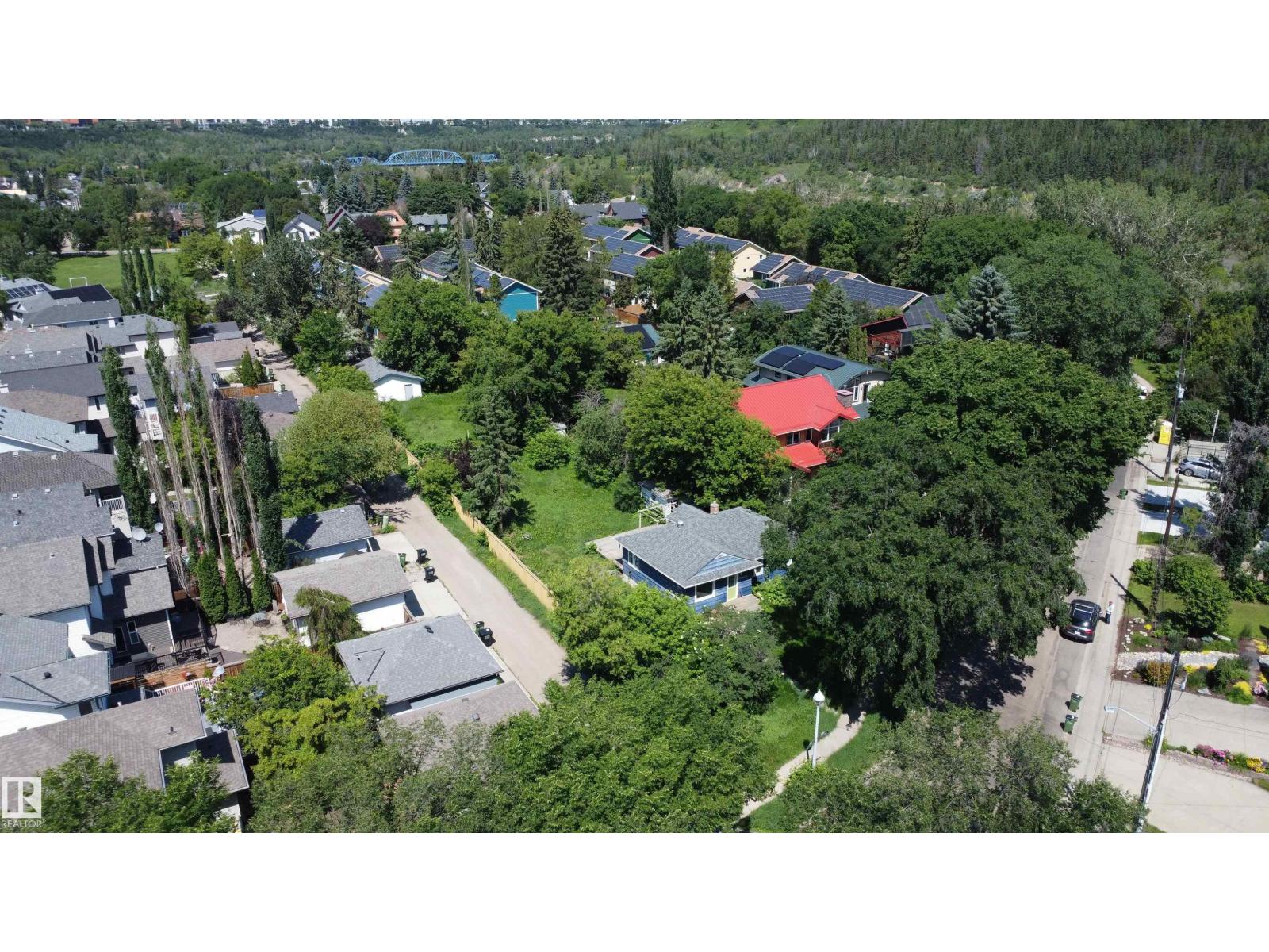 9906 87 St NW, Edmonton, Alberta  T5H 1N3 - Photo 3 - E4497874