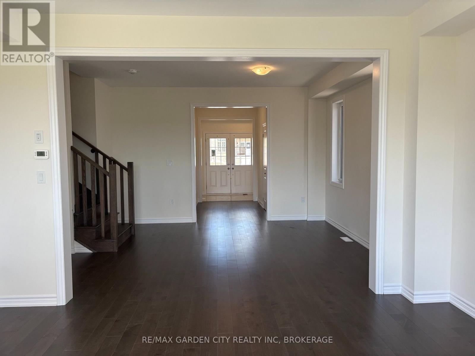 31 Postill Street, Brant, Ontario  N3L 0R4 - Photo 5 - X13546488