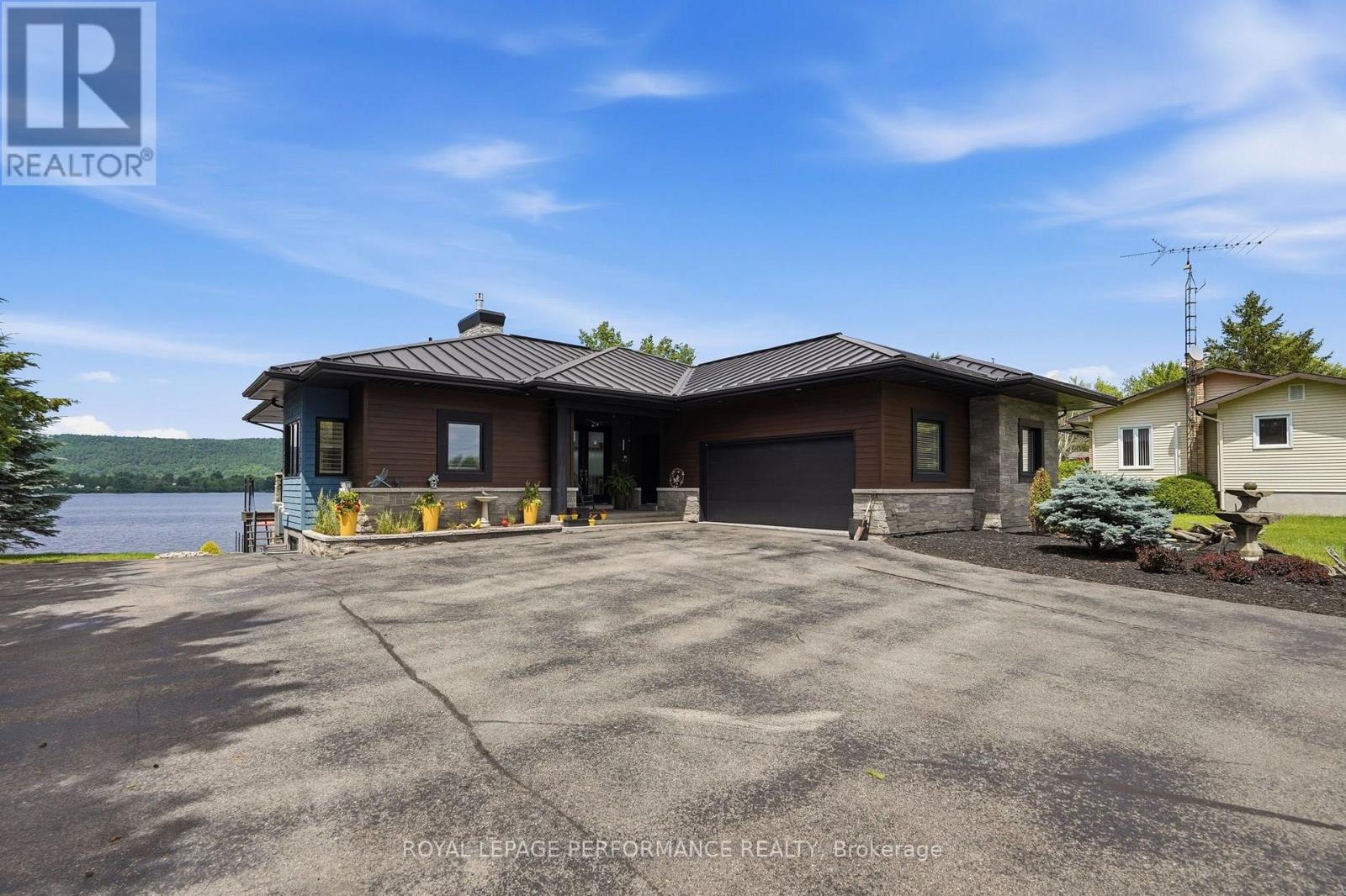 263 Du Domaine Road, Alfred And Plantagenet, Ontario