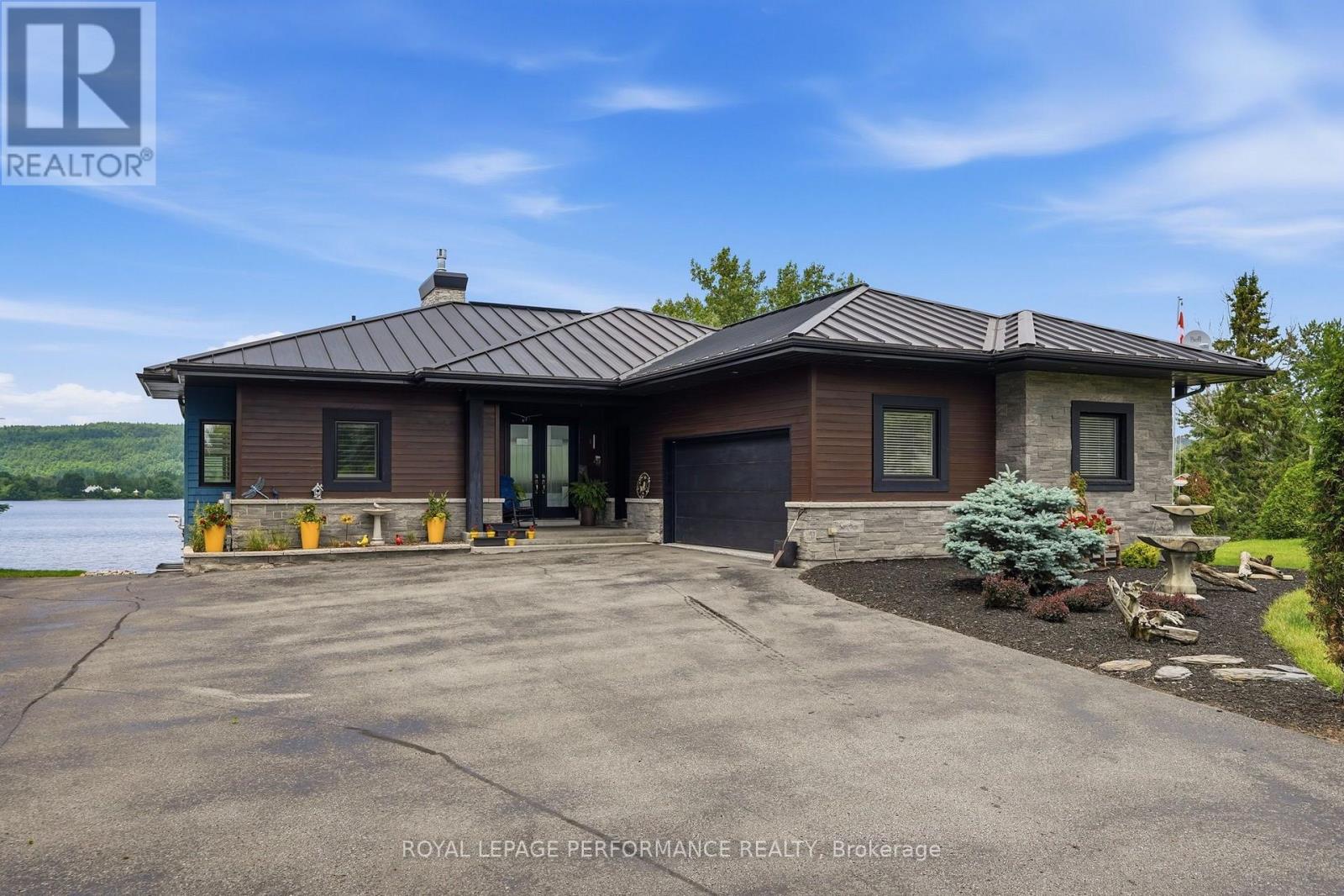 263 Du Domaine Road, Alfred And Plantagenet, Ontario K0B 1J0 - Photo 3 - X13546476