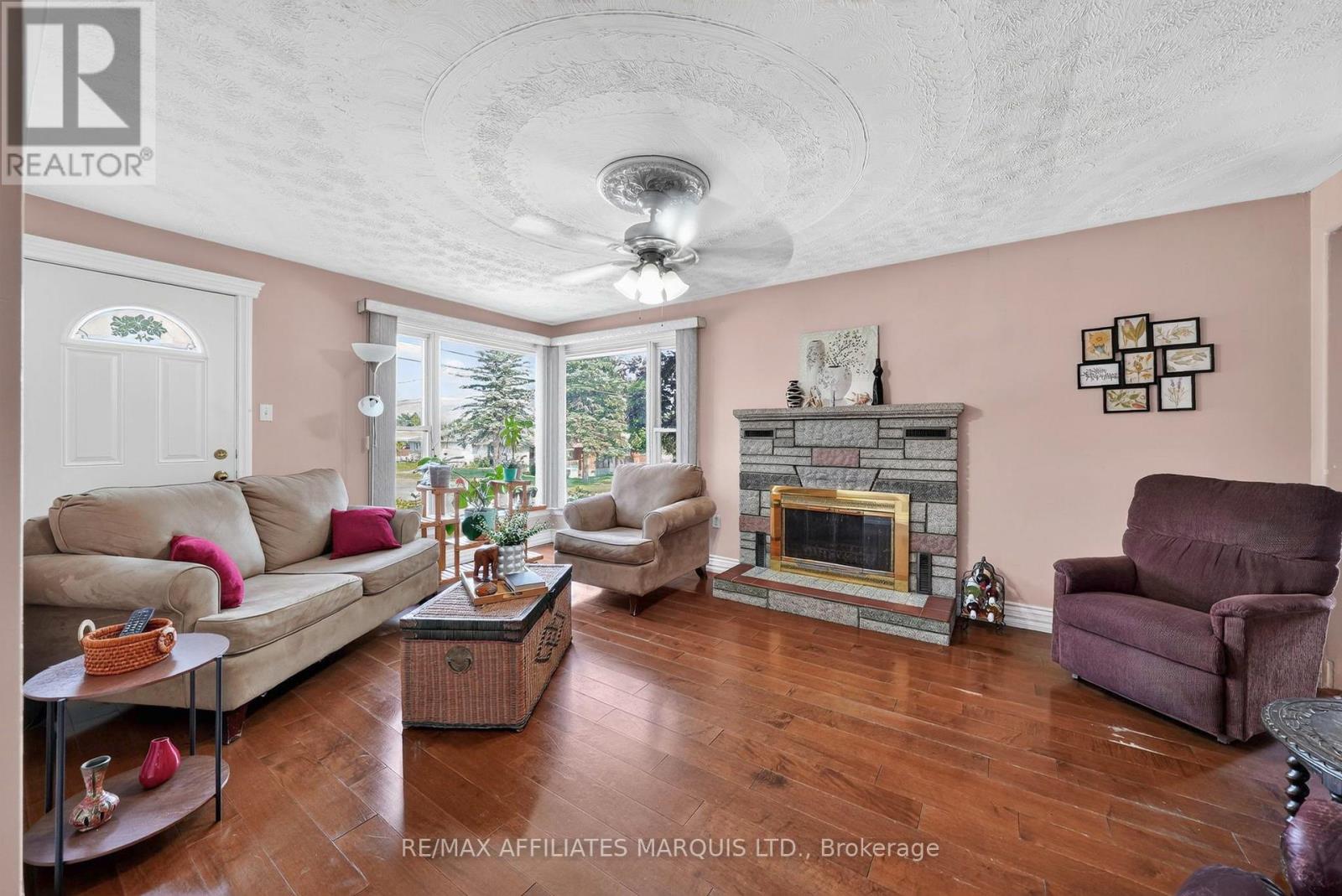 300 Gardner Avenue, Cornwall, Ontario  K6H 5H8 - Photo 4 - X13546484