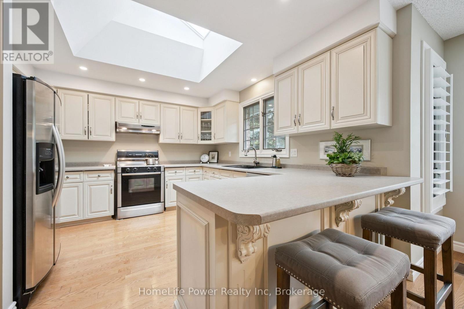 8 Robin Road, Guelph, Ontario  N1L 1A7 - Photo 15 - X13546568