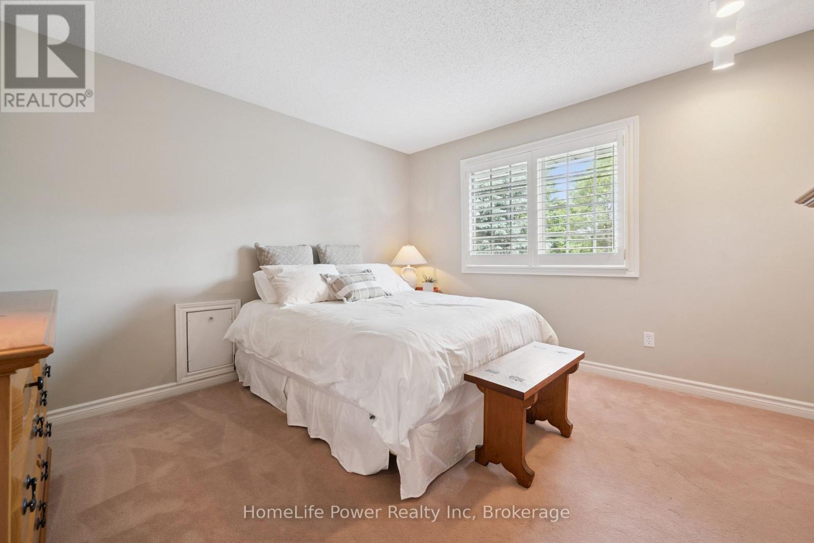 8 Robin Road, Guelph, Ontario  N1L 1A7 - Photo 34 - X13546568