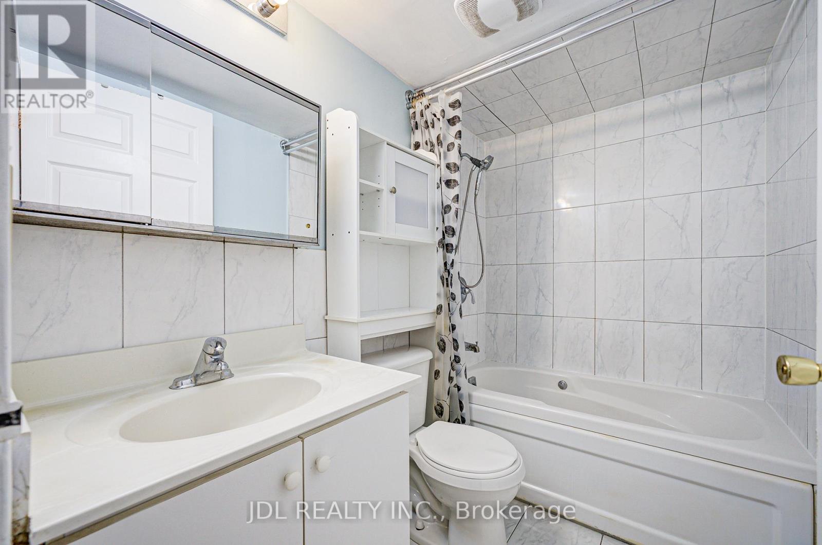 410 - 88 Alton Towers Circle, Toronto, Ontario  M1V 5C5 - Photo 15 - E13546504