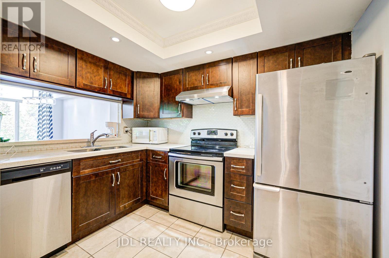 410 - 88 Alton Towers Circle, Toronto, Ontario  M1V 5C5 - Photo 16 - E13546504