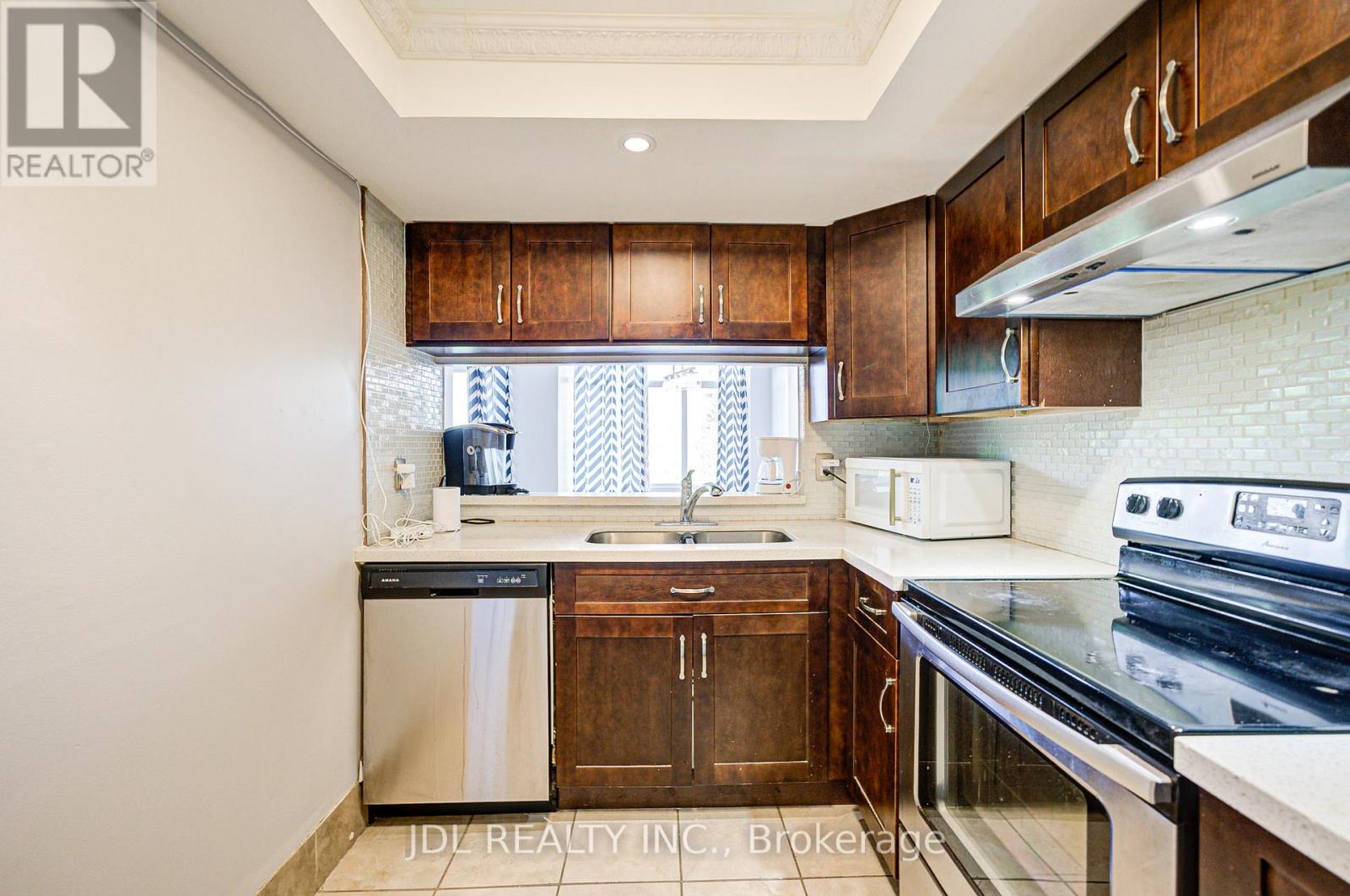 410 - 88 Alton Towers Circle, Toronto, Ontario  M1V 5C5 - Photo 17 - E13546504