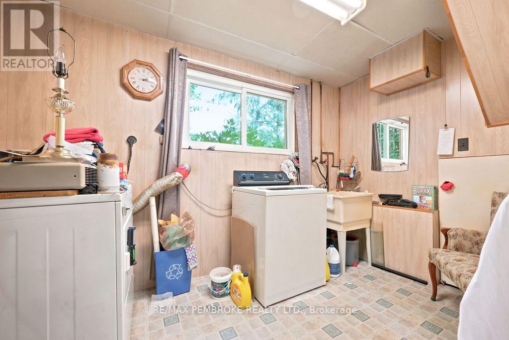 1656 Beachburg Road, Whitewater Region, Ontario  K0J 1C0 - Photo 33 - X13546500