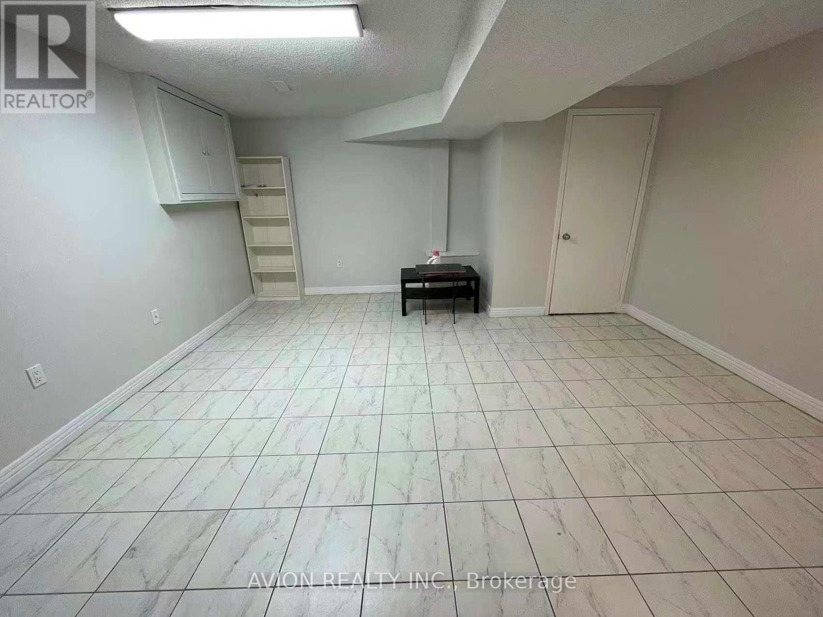 172 Highglen Avenue, Markham, Ontario L3S 1X4 - Photo 5 - N13546466