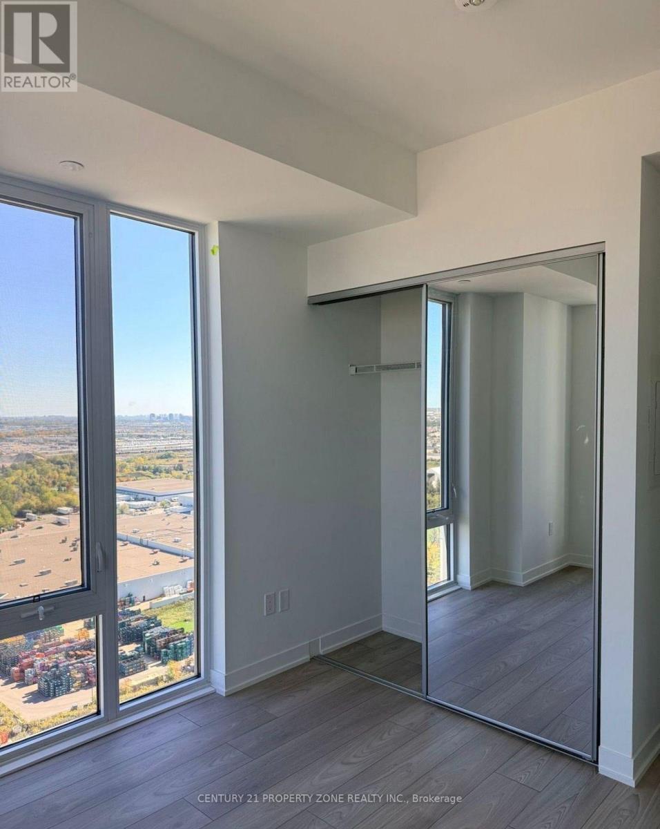 2405 - 474 Caldari Road, Vaughan (Concord), Ontario  L4K 0R5 - Photo 12 - N13546478