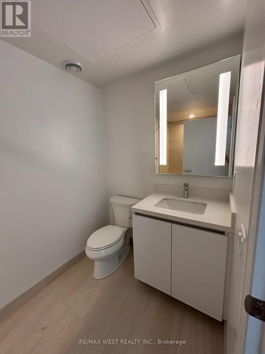 1906 - 4015 The Exchange, Mississauga, Ontario  L5B 0N9 - Photo 10 - W13535714