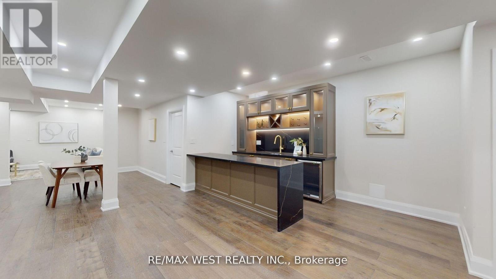 5199 Symphony Court, Mississauga, Ontario  L5M 2M9 - Photo 32 - W13546502