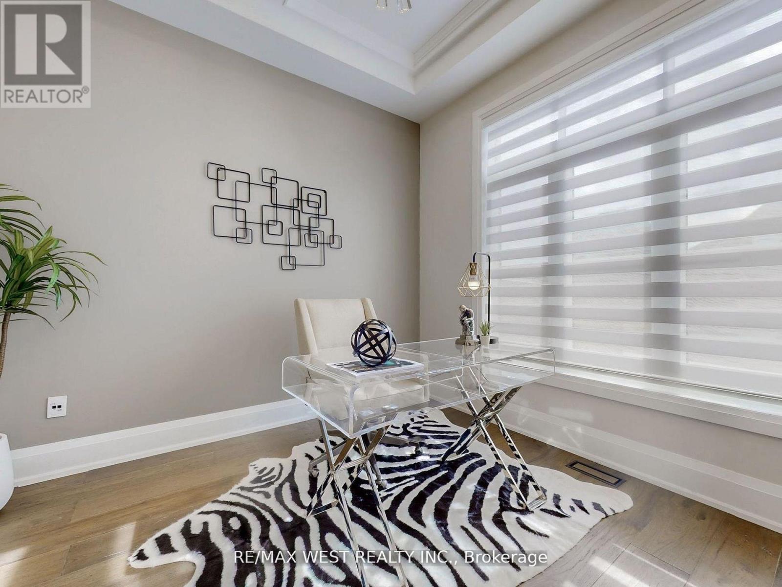 5199 Symphony Court, Mississauga, Ontario  L5M 2M9 - Photo 5 - W13546502