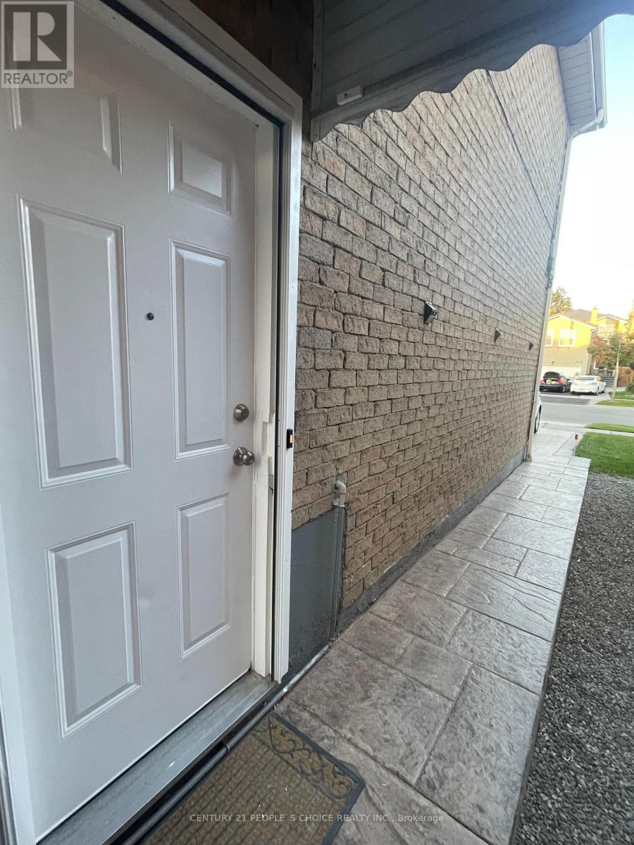 Bsmt - 358 Kingsbridge Garden Circle, Mississauga, Ontario  L5R 1K8 - Photo 3 - W13546518