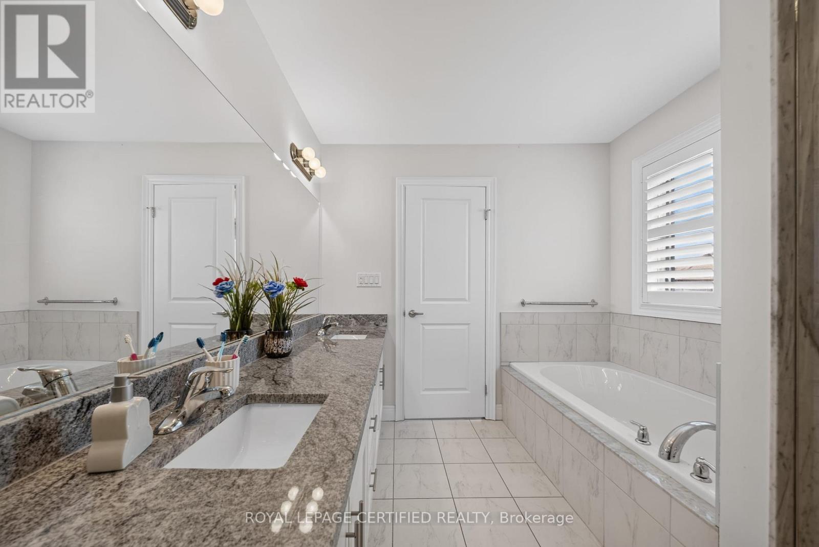 123 Dulgaren Street, Hamilton, Ontario  L8W 3J5 - Photo 38 - X13546498