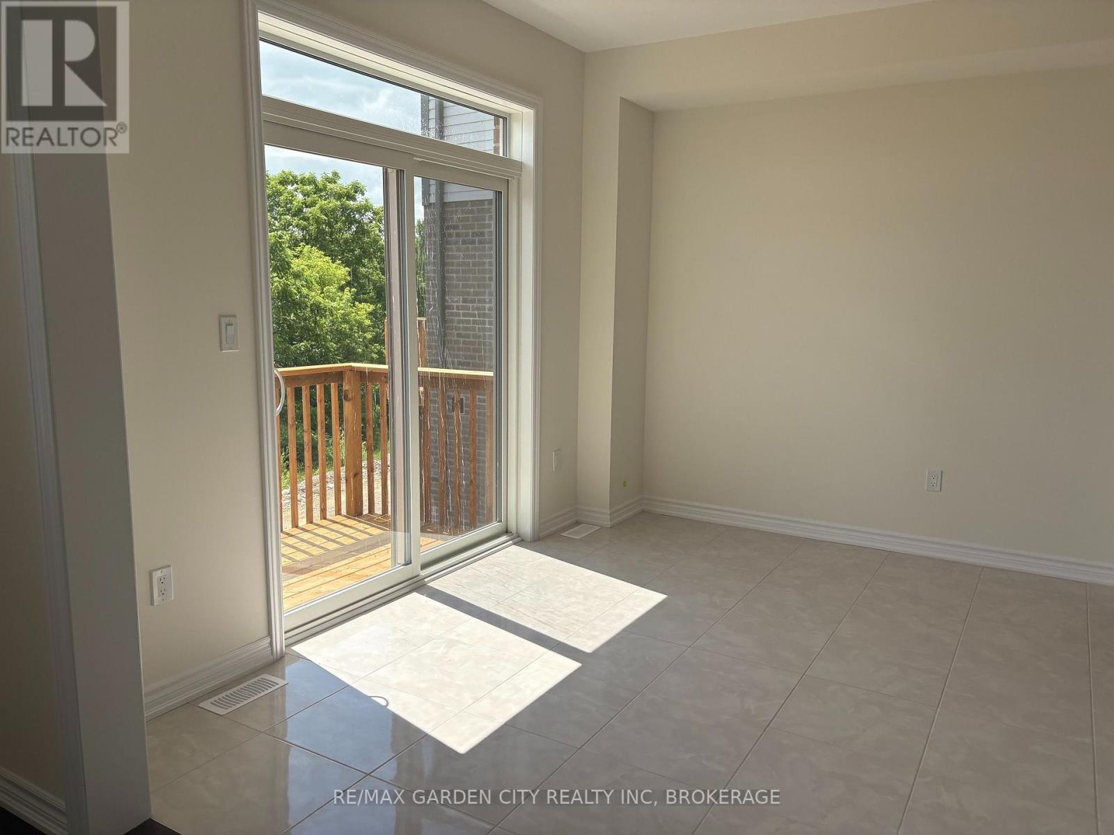 31 Postill Street, Brant, Ontario  N3L 0R4 - Photo 19 - X13546488