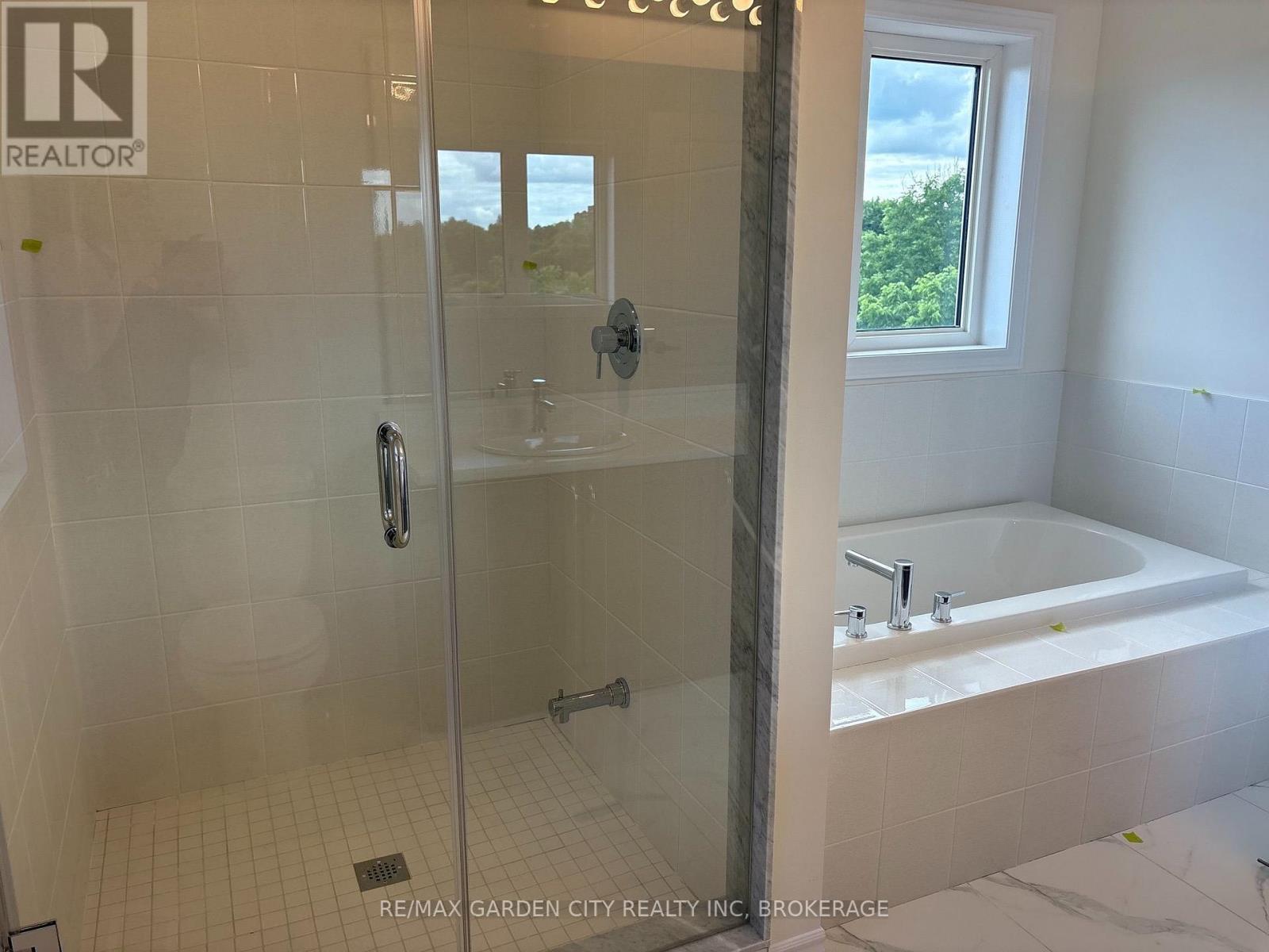 31 Postill Street, Brant, Ontario  N3L 0R4 - Photo 38 - X13546488