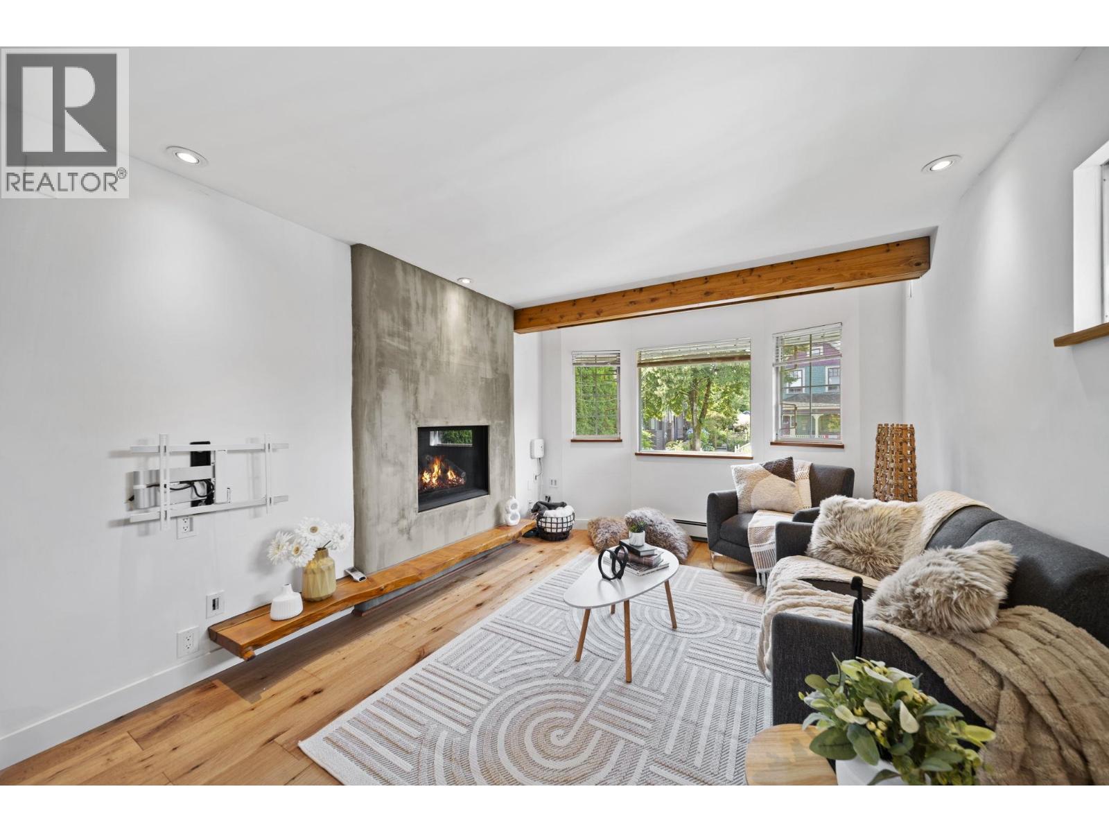 224 Fourth Avenue, New Westminster, British Columbia  V3L 1N7 - Photo 4 - R3144865