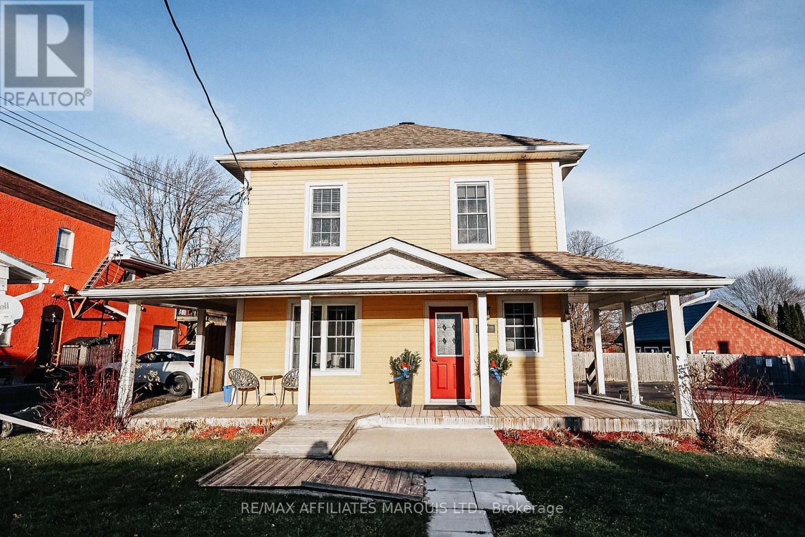 25-27 Main Street N, North Glengarry, Ontario