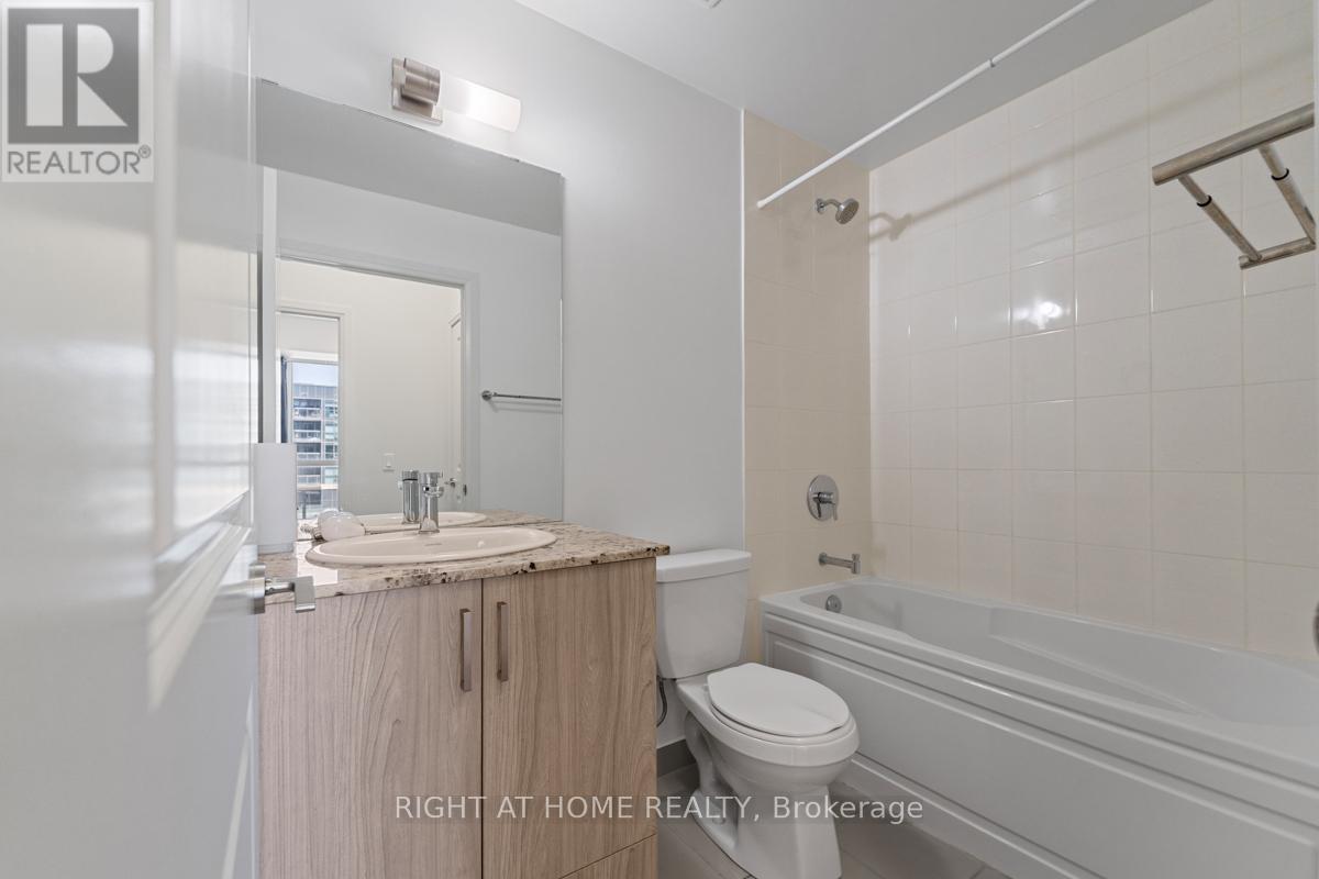 10 Meadowglen Place, Toronto, Ontario M1G 0A8 - Photo 22 - E13546598
