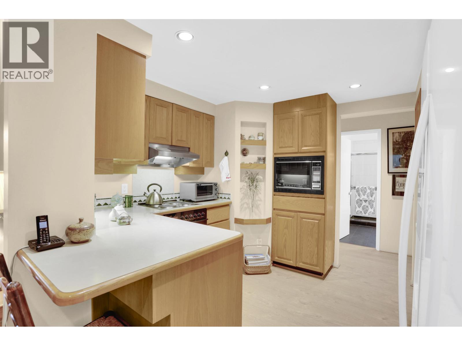 104 1424 Walnut Street, Vancouver, British Columbia V6J 3R3 - Photo 12 - R3144882