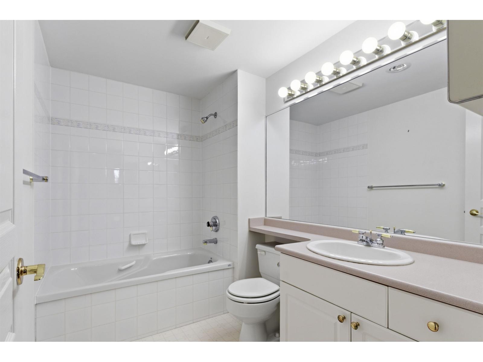 112 1785 Martin Drive, Surrey, British Columbia  V4A 9T5 - Photo 22 - R3144898