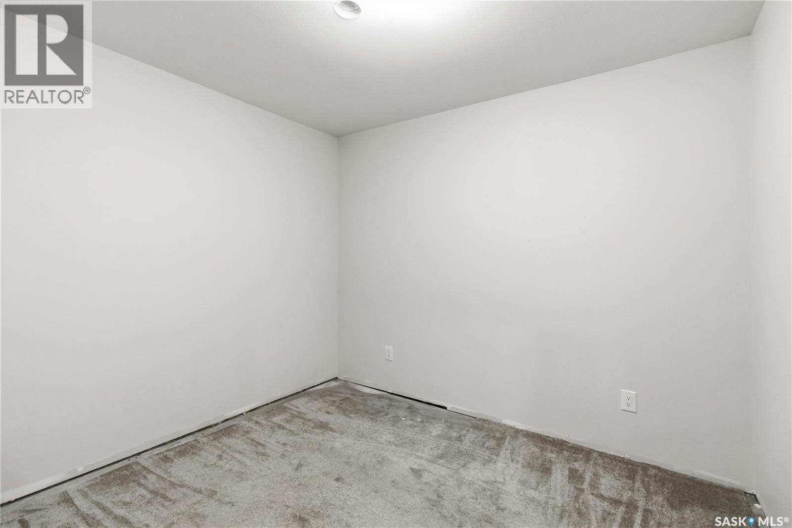 32 301 Centennial Road, Hague, Saskatchewan  S0K 1X0 - Photo 35 - SK042157