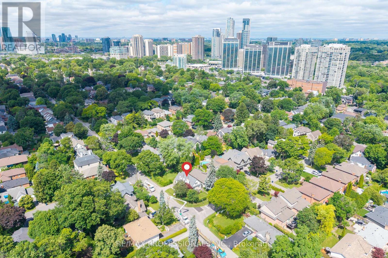 86 Van Dusen Boulevard, Toronto, Ontario  M8Z 3G3 - Photo 32 - W13539742