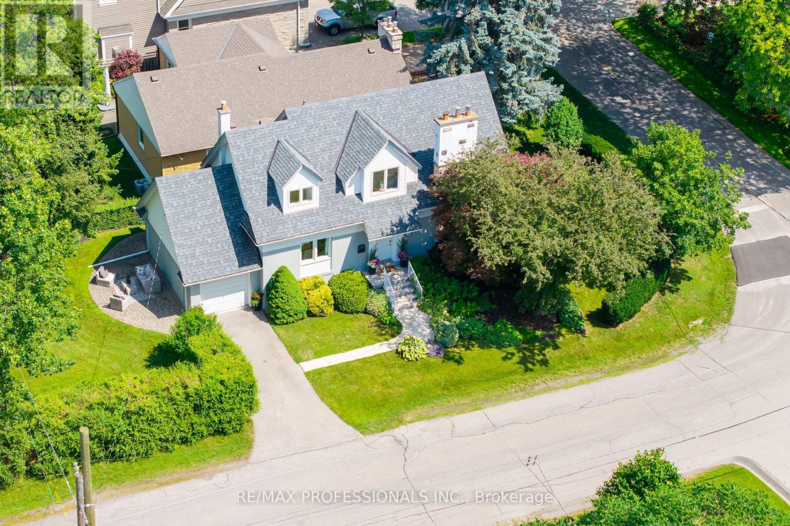 86 Van Dusen Boulevard, Toronto, Ontario  M8Z 3G3 - Photo 30 - W13539742