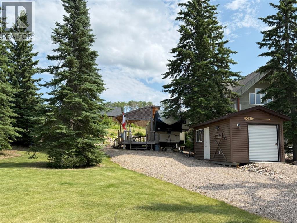 724 Spruce Street, Lac Des Iles, Saskatchewan  S0M 1A0 - Photo 2 - A2327751