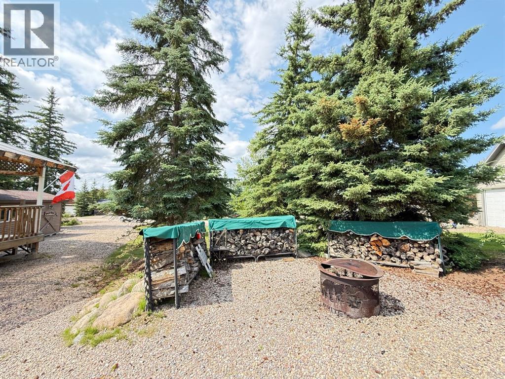 724 Spruce Street, Lac Des Iles, Saskatchewan  S0M 1A0 - Photo 4 - A2327751